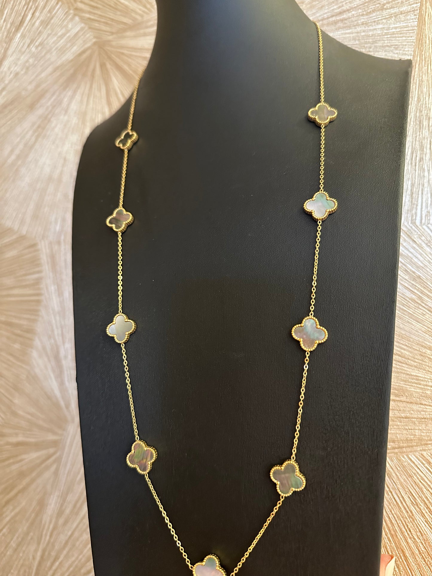 Klaver ketting grijs