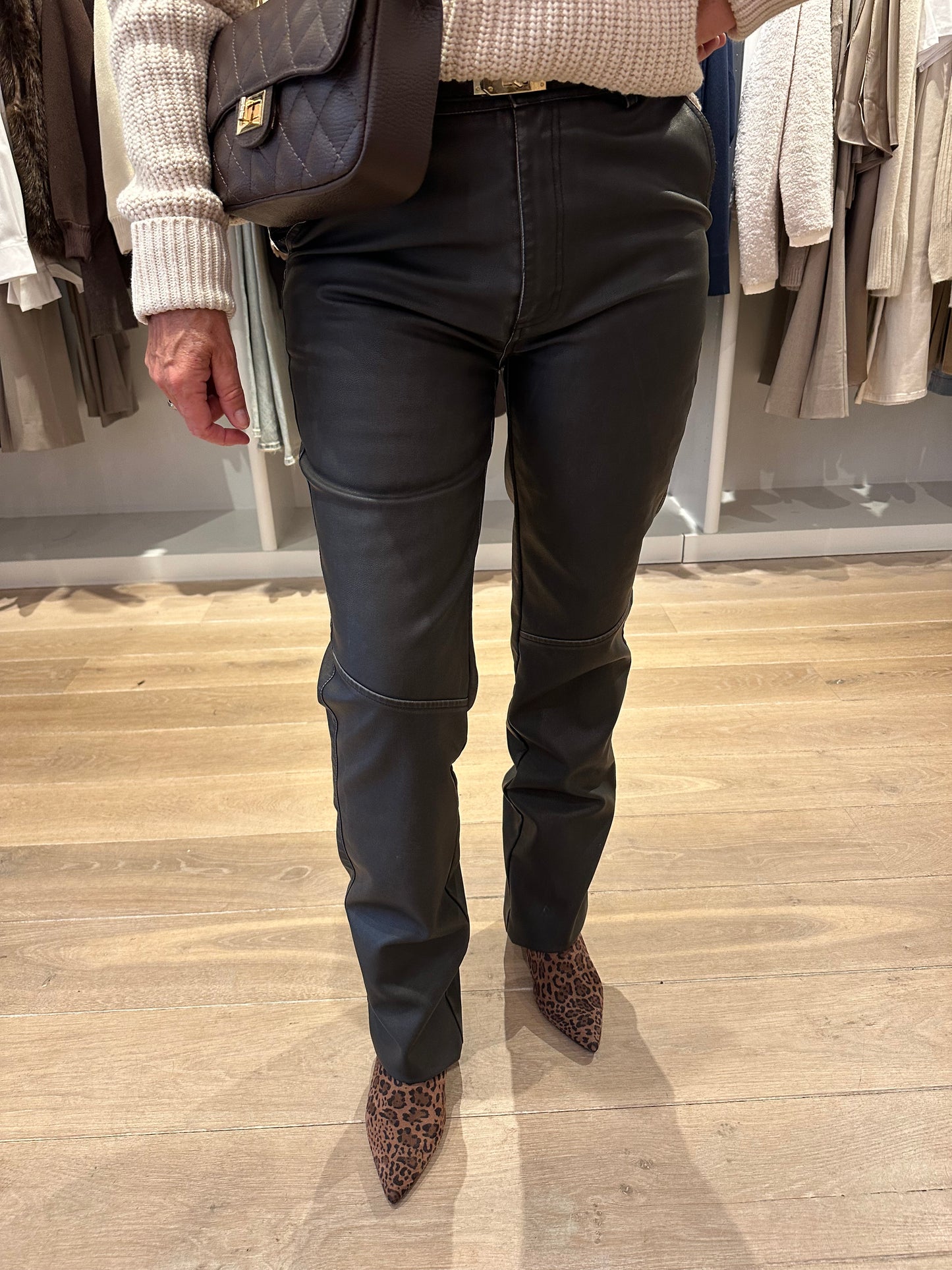 Aaiko jason leather look