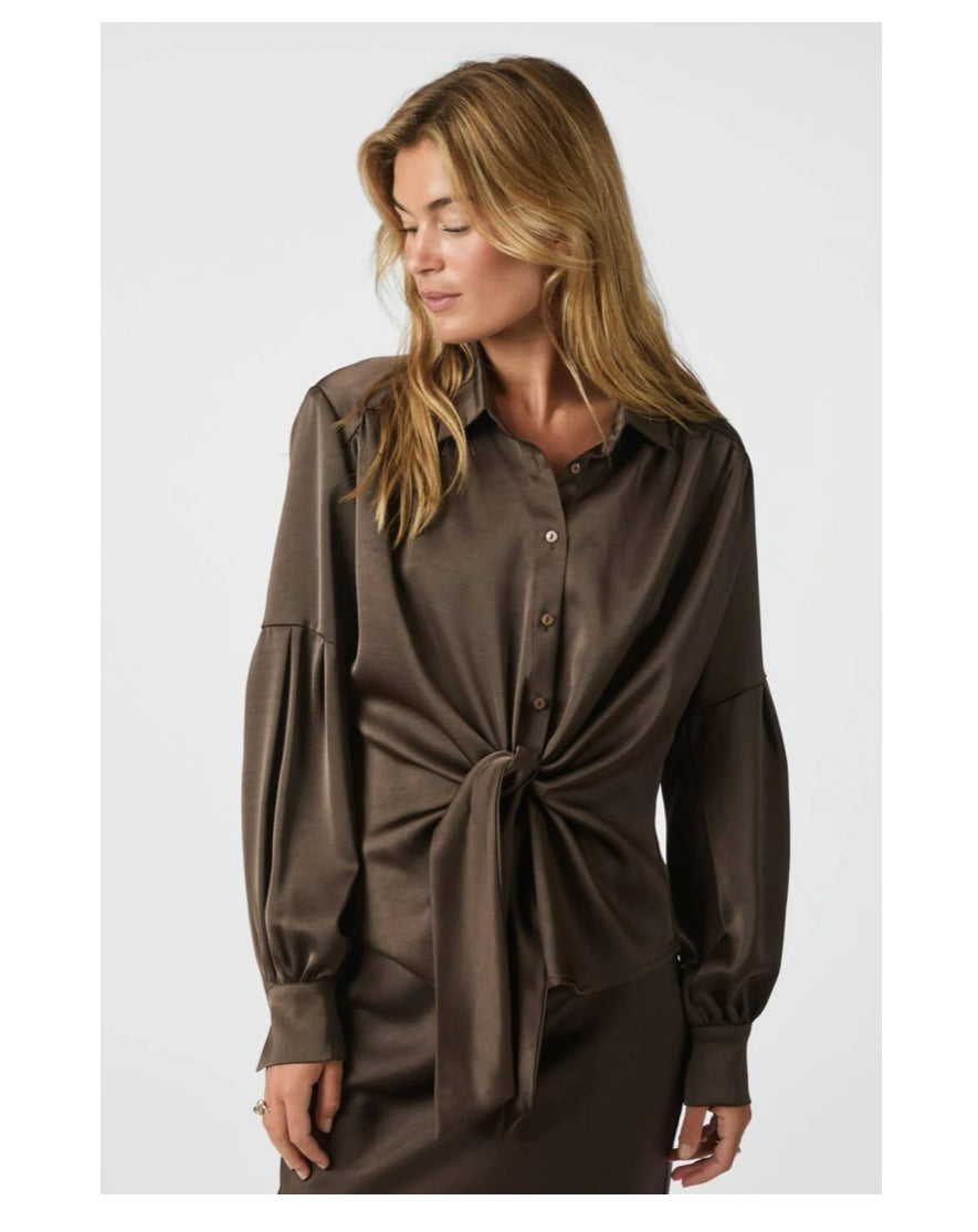 Neo noir blouse Naja