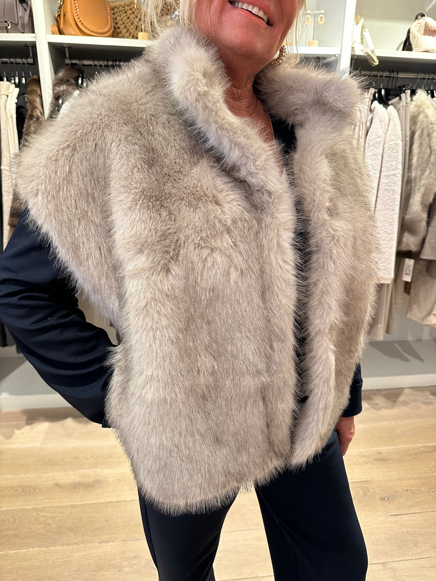 Neo noir gilet