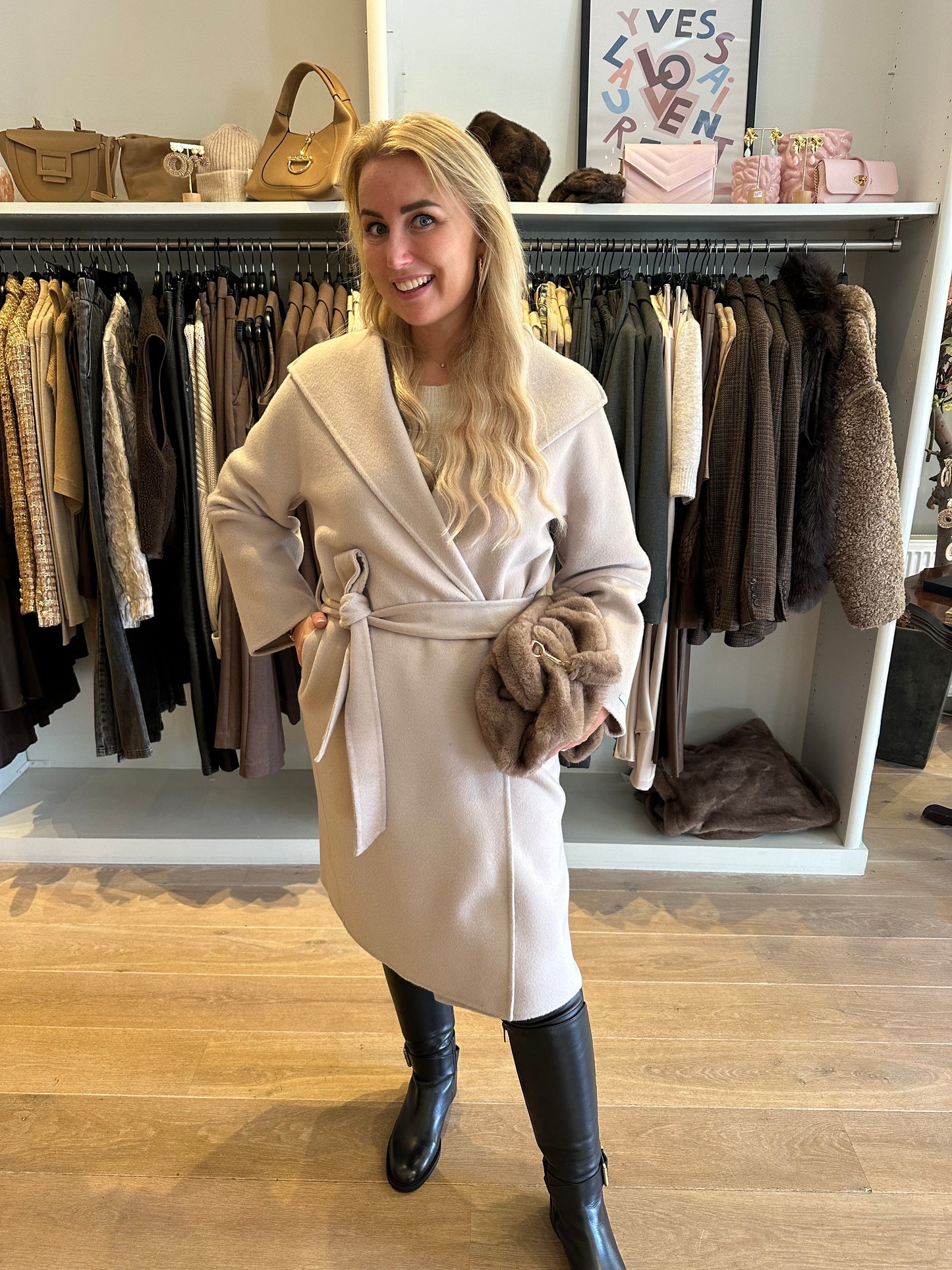 MÈRE BY BOUTIQUE 33