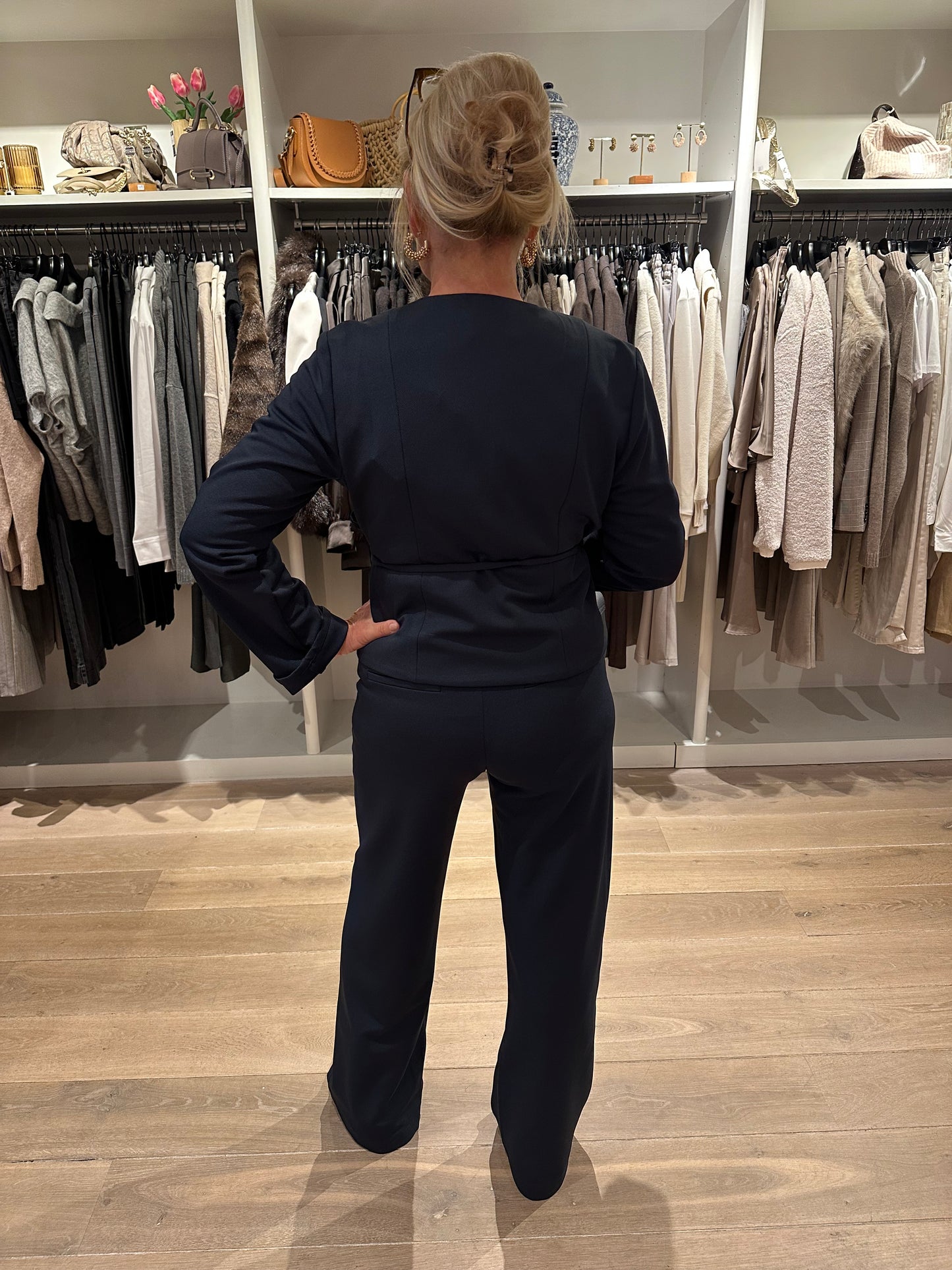 Neo noir pantalon nathaly