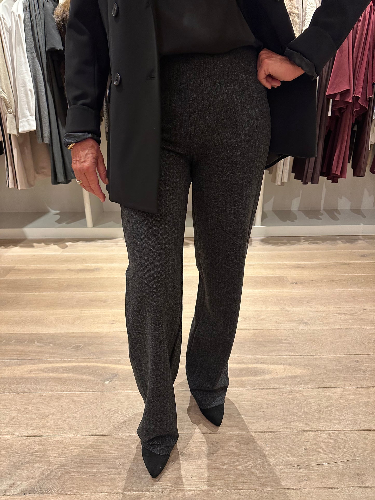 Pantalon soya concept