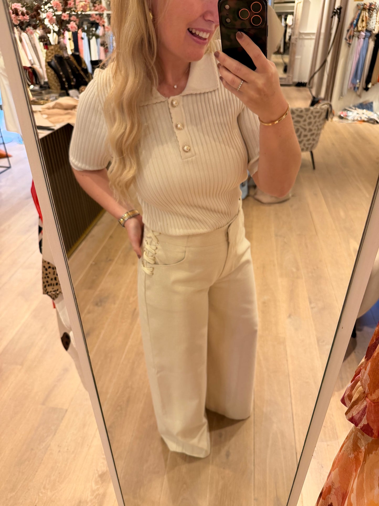 Aaiko polo julia