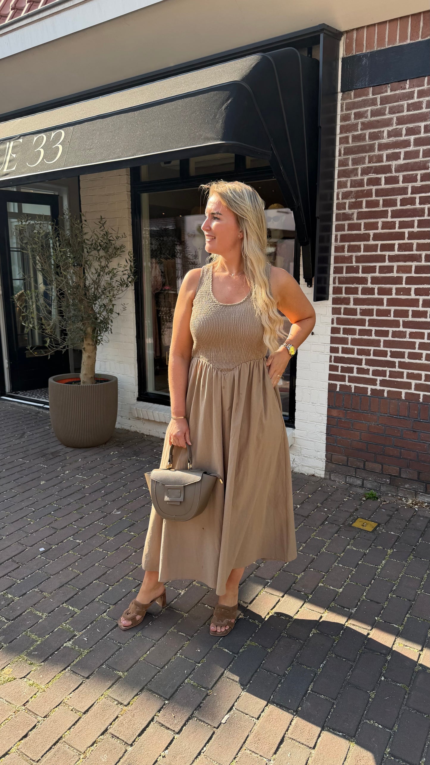 Jurk merel taupe