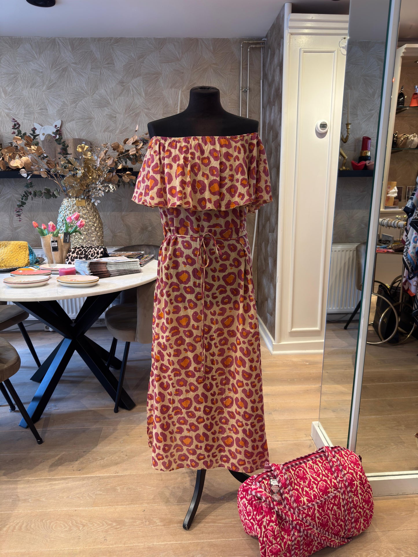 Marbella jurk panter roze