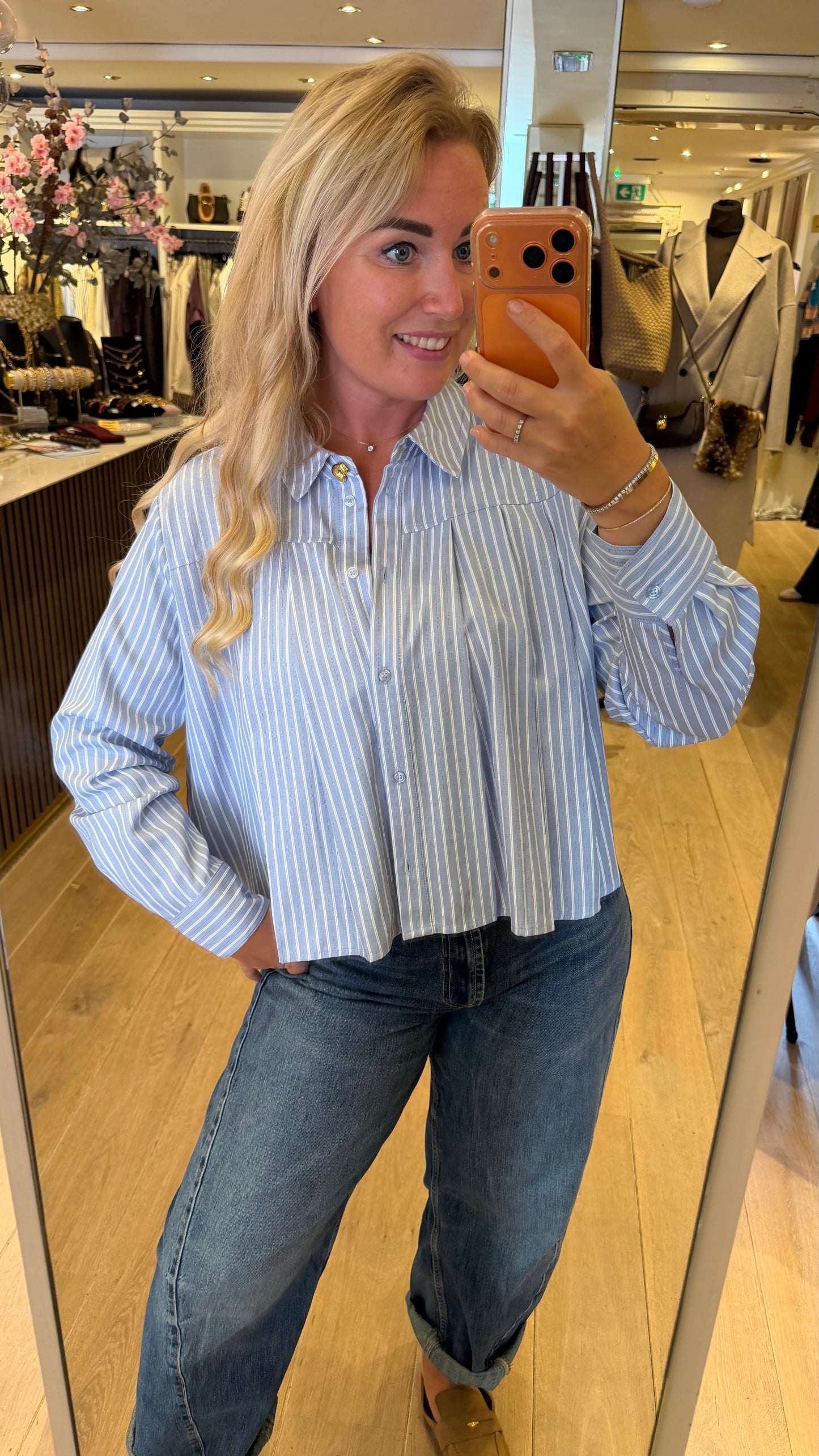 Culture blouse manga