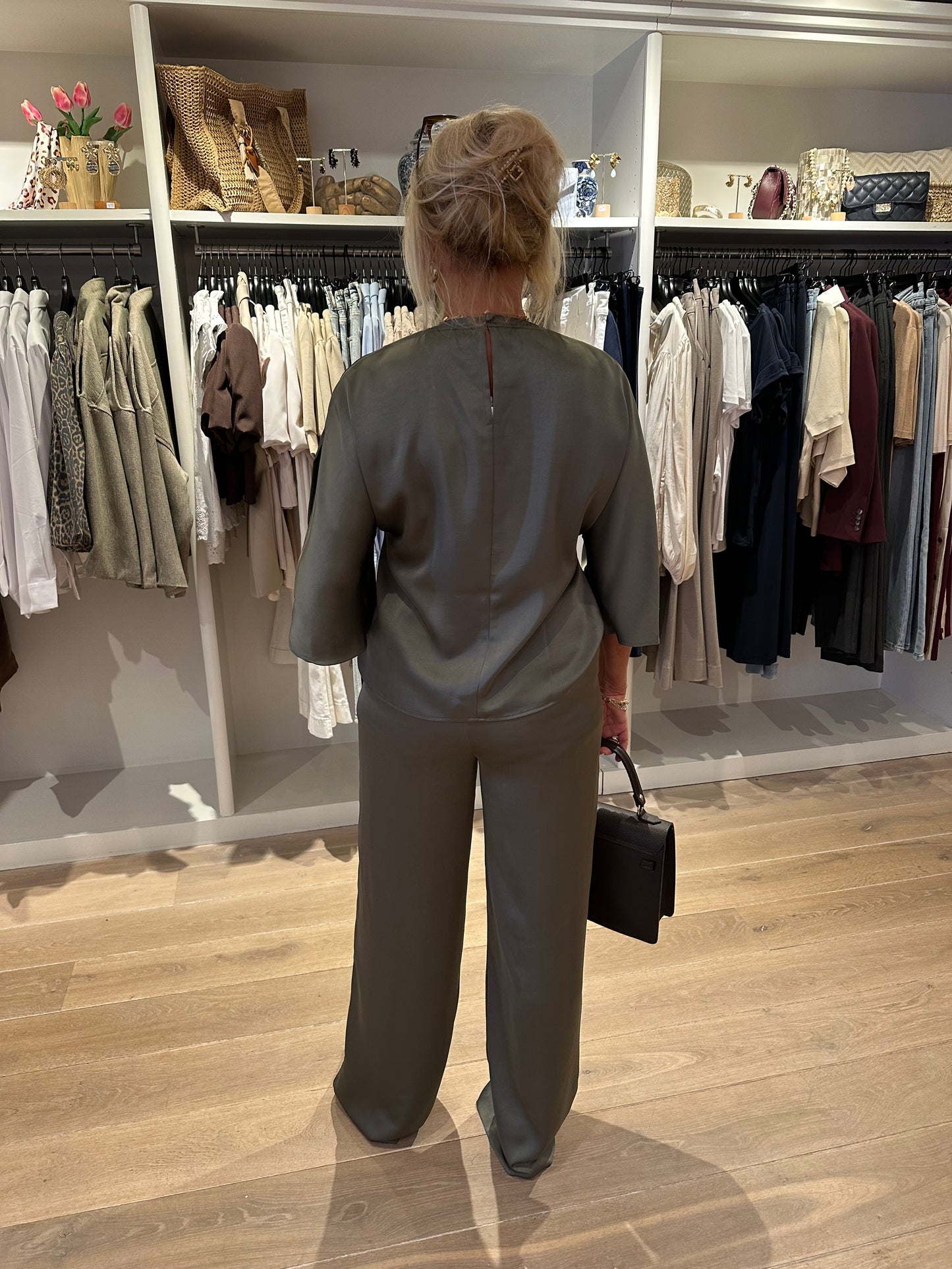 Neo noir top Liora