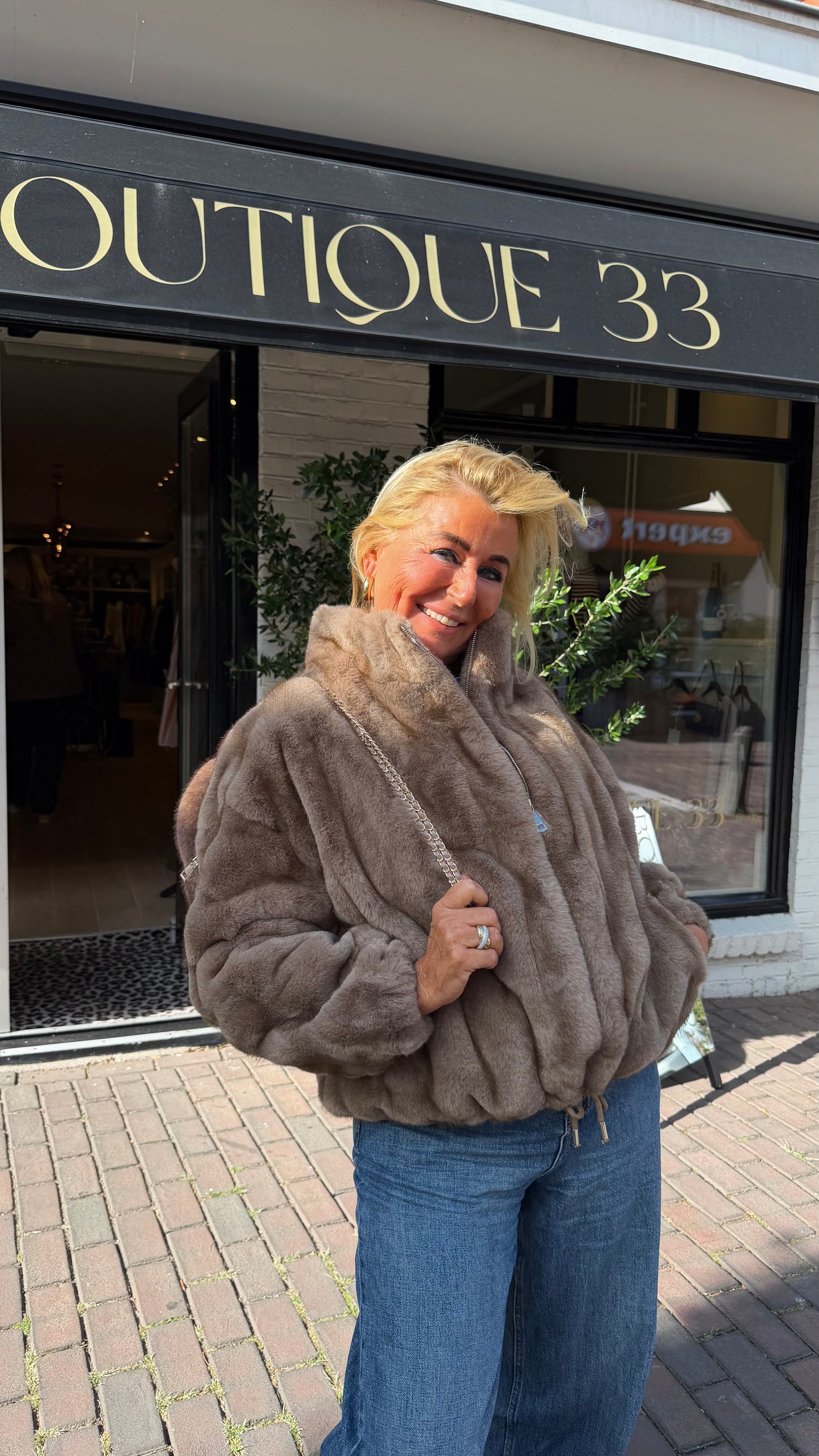 Bomber faux fur