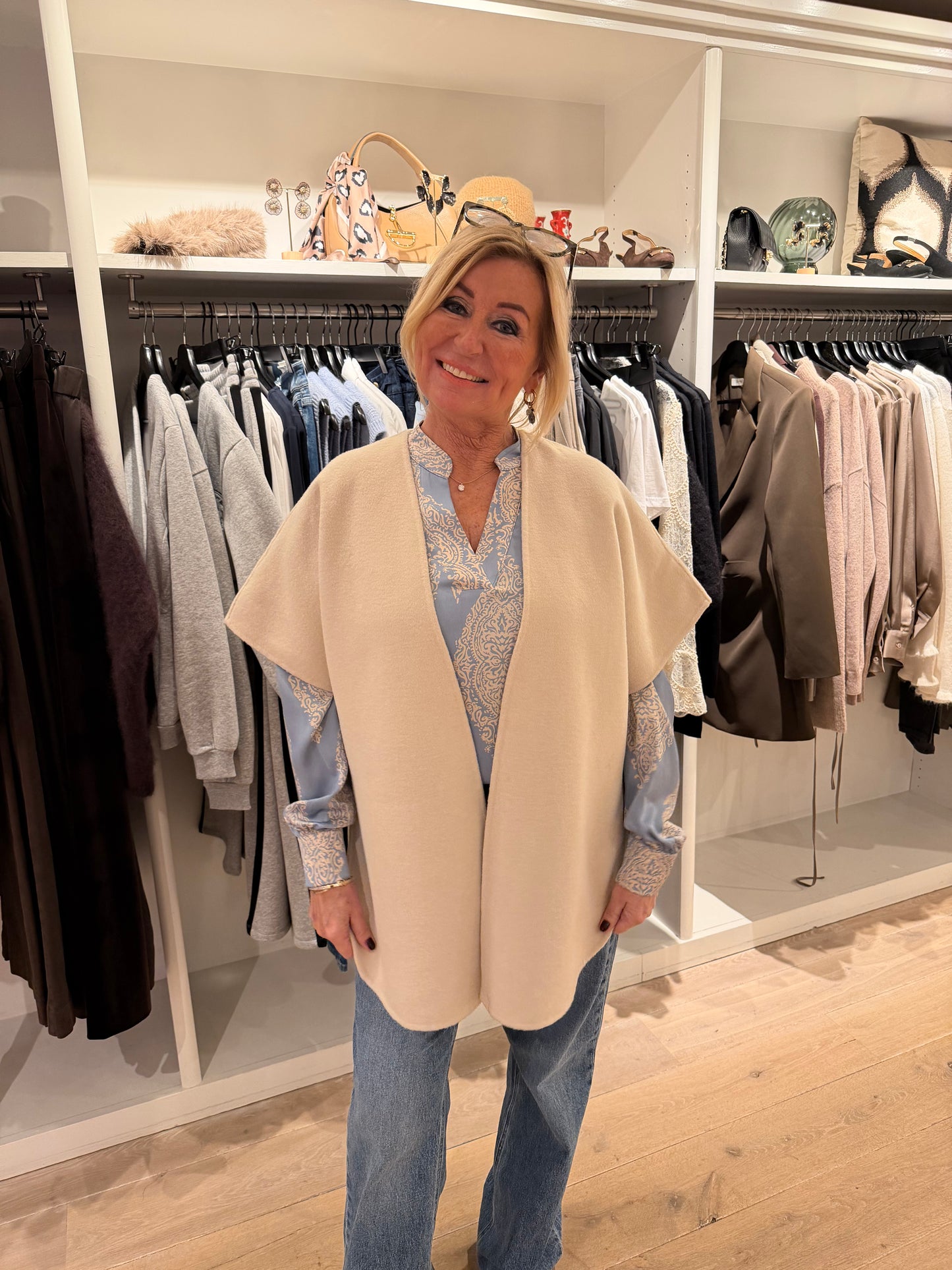 Bruuns bazaar cape Marlina