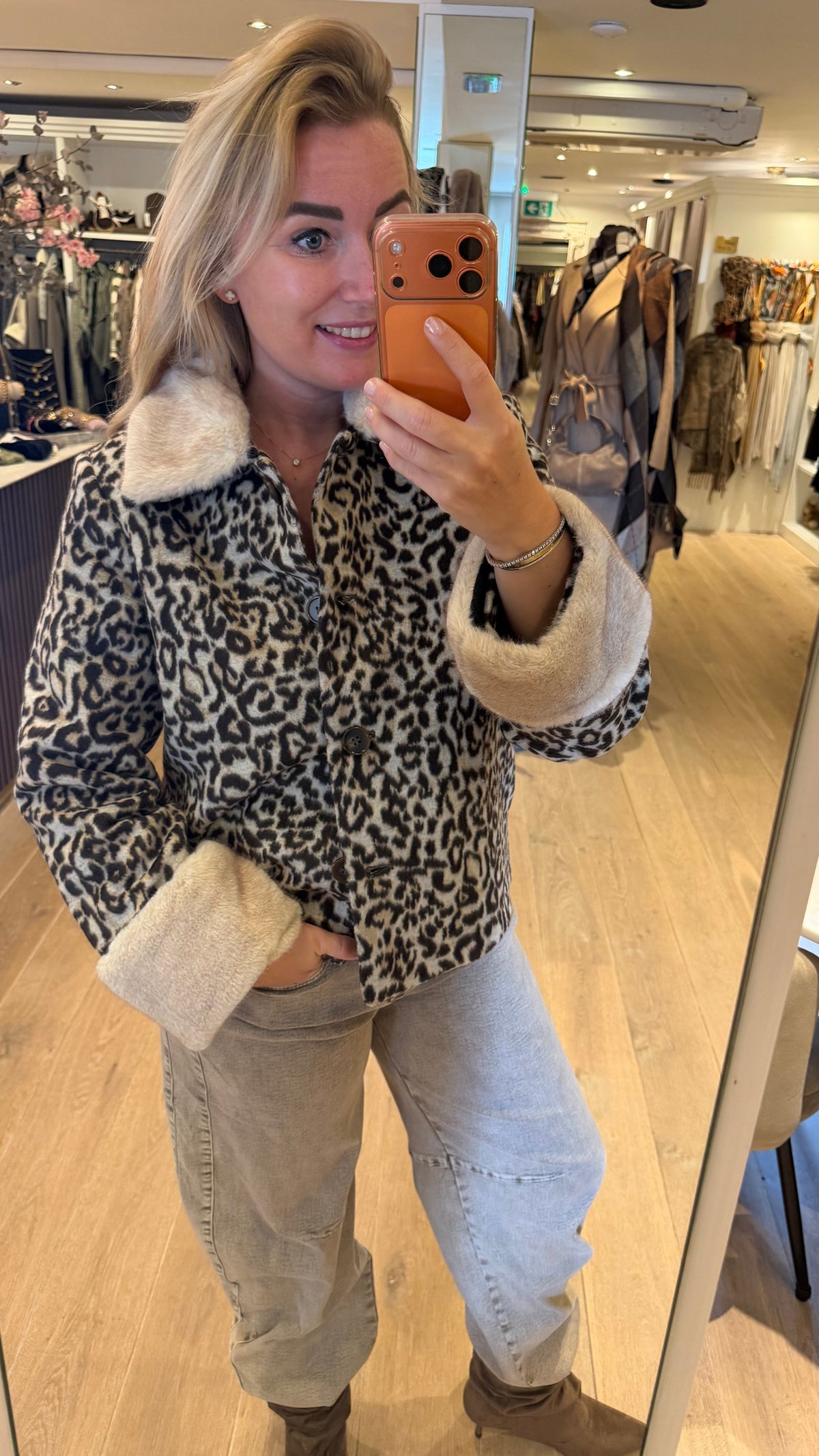 Culture ugia jacket