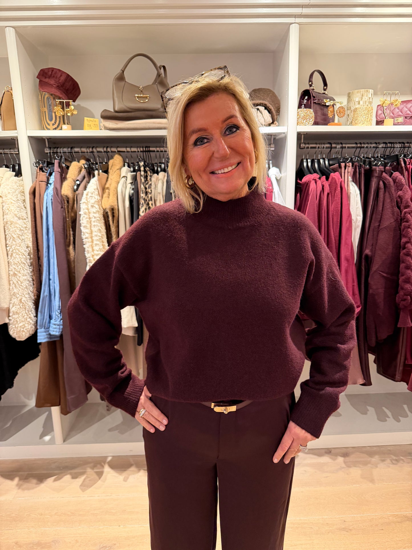 Neo noir trui bordeaux