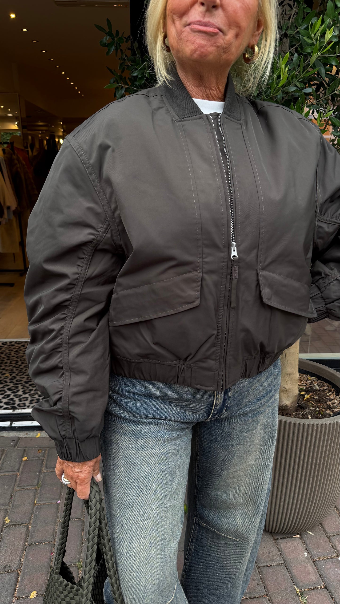 Msch bomber kosher