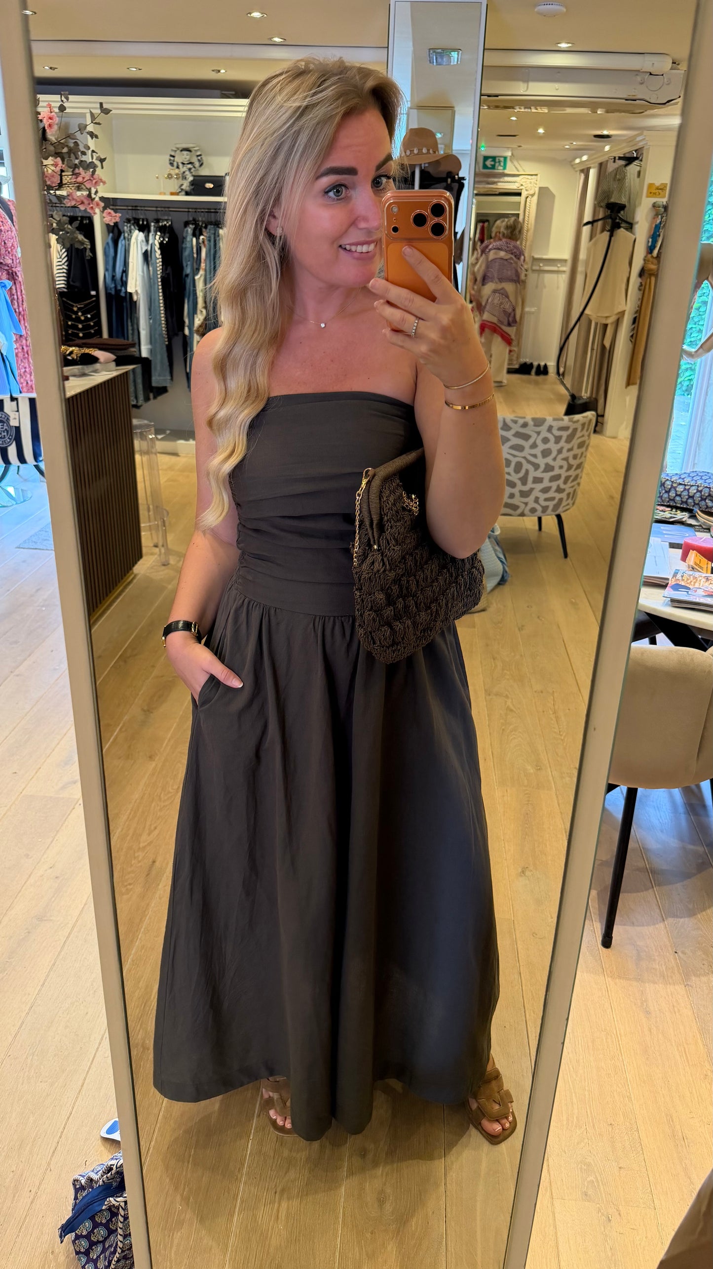 Neo noir kima dress