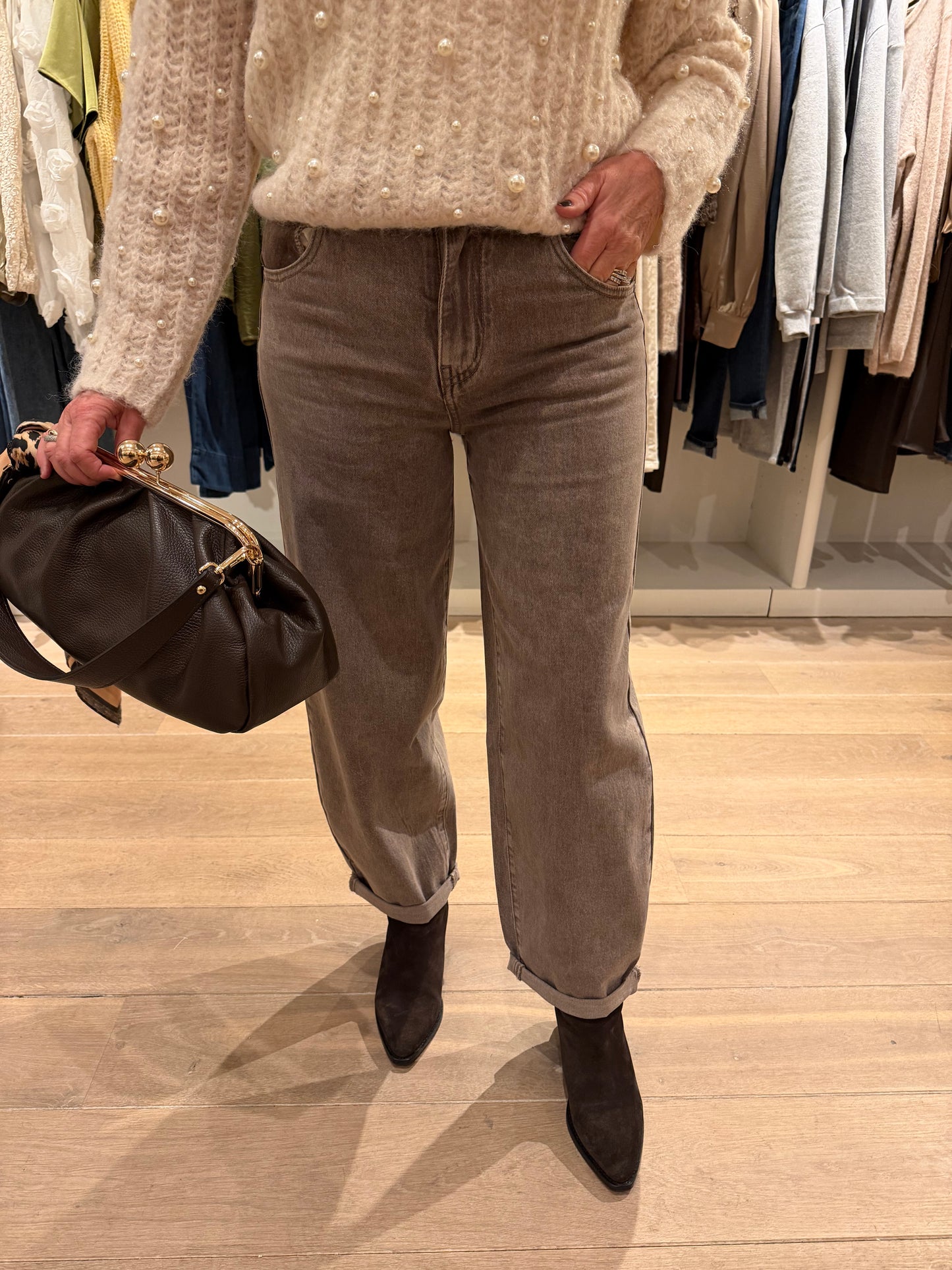 Barrel jeans taupe