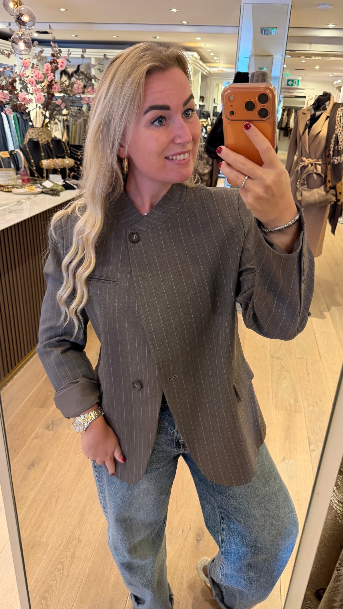 Neo noir nerine pinstripe blazer