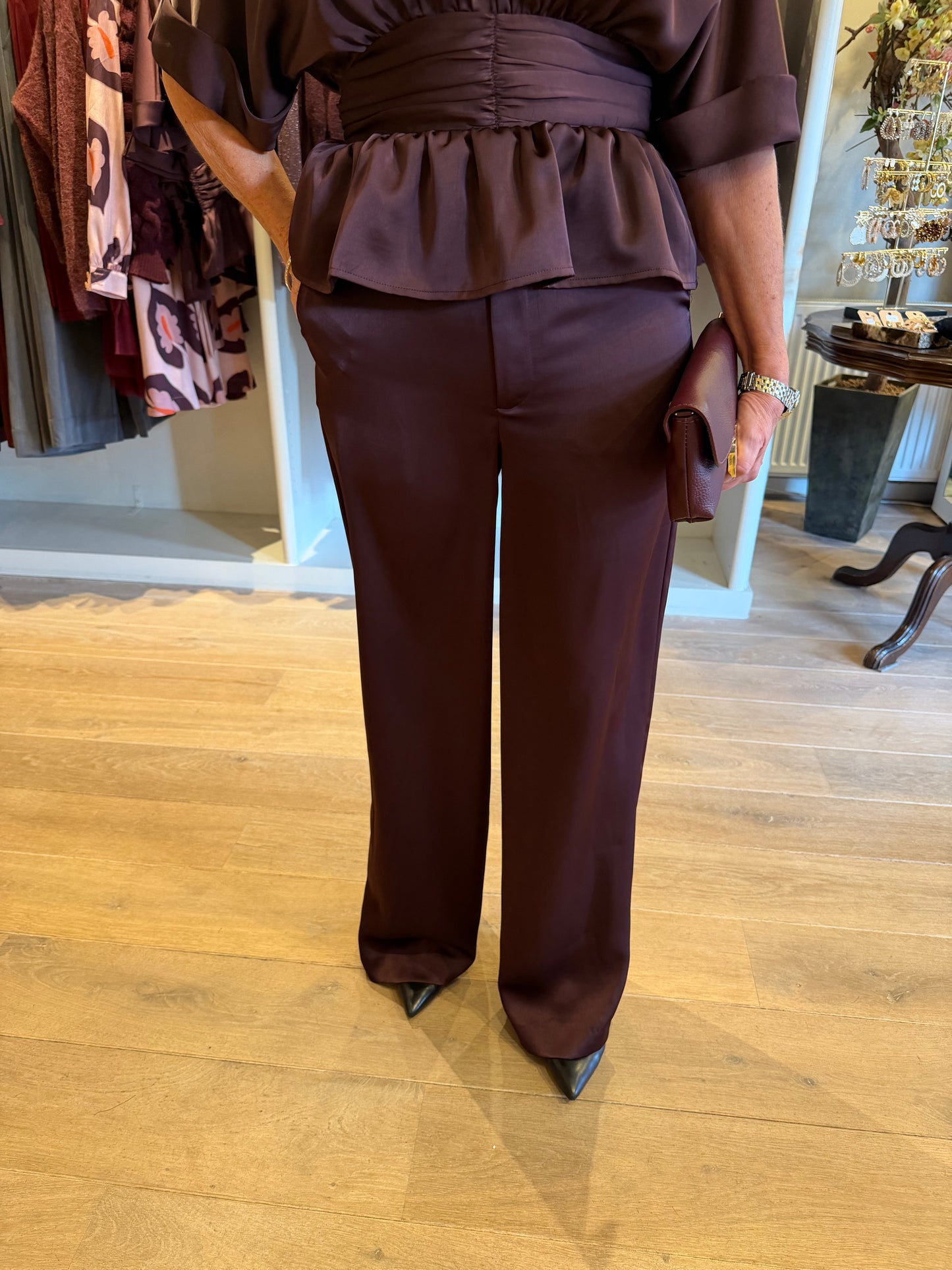 Neo noir emmett bordeaux