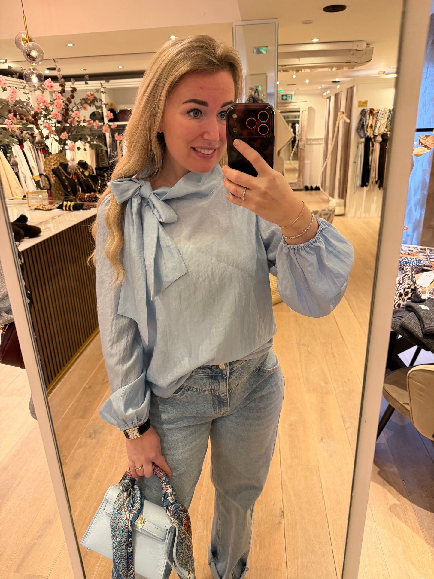 Neo noir blouse strik