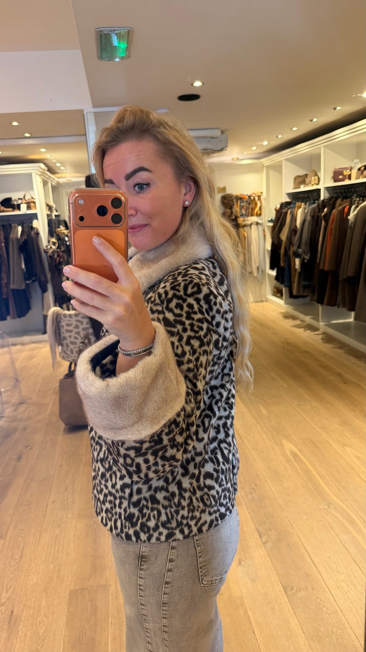 Culture ugia jacket