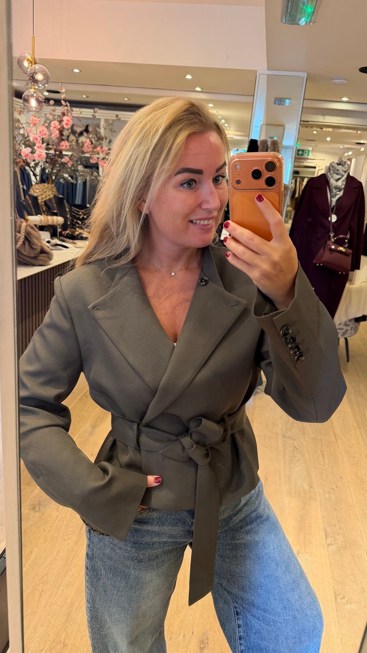 Neo noir blazer kailyn