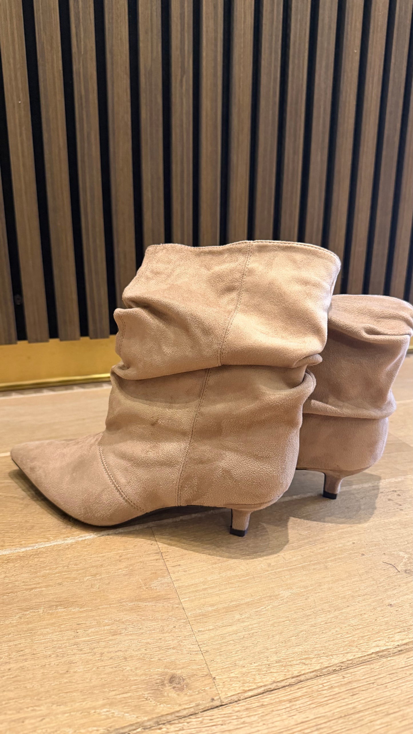 Laarsjes kayla beige