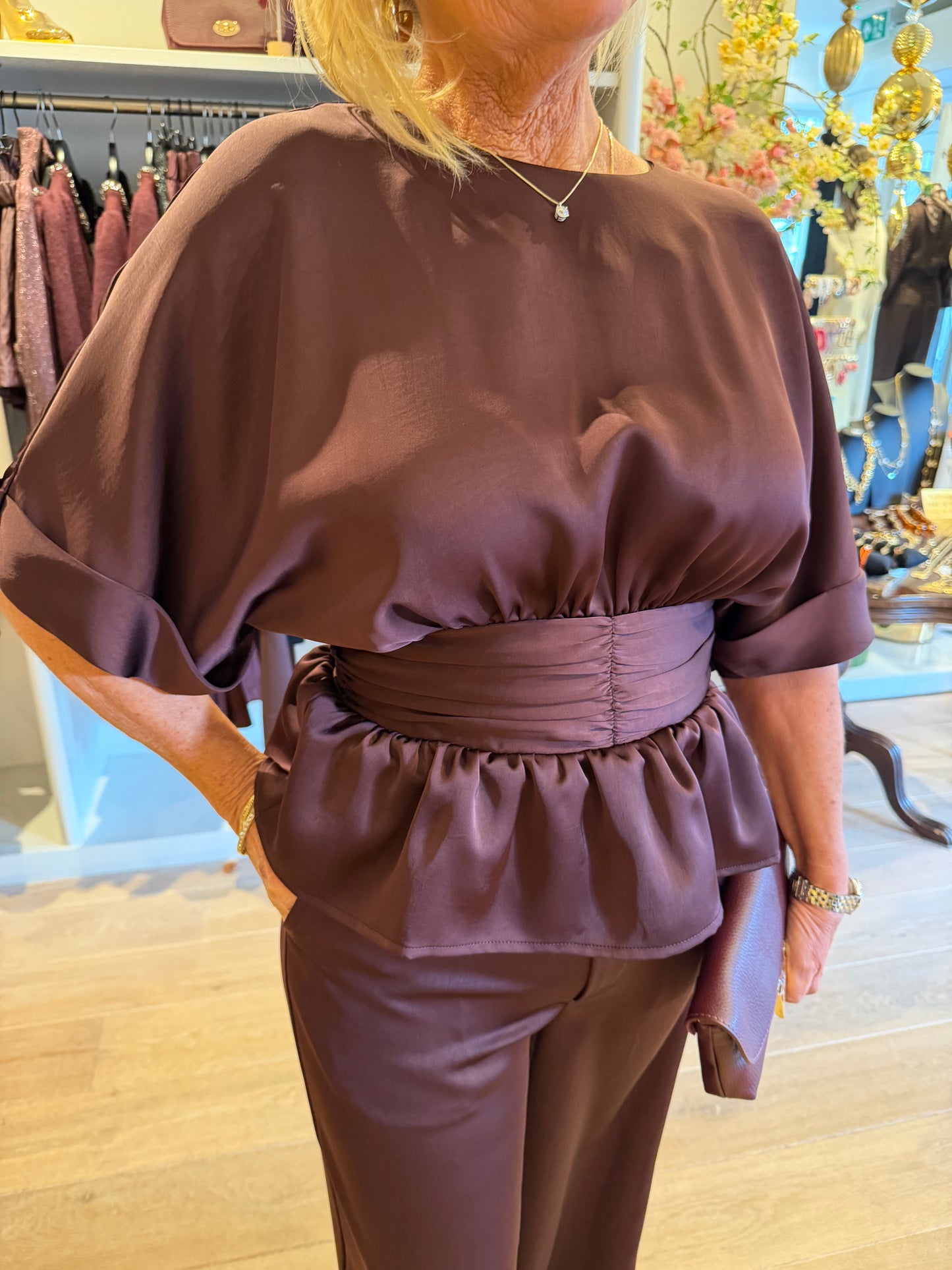 Neo noir top annegret