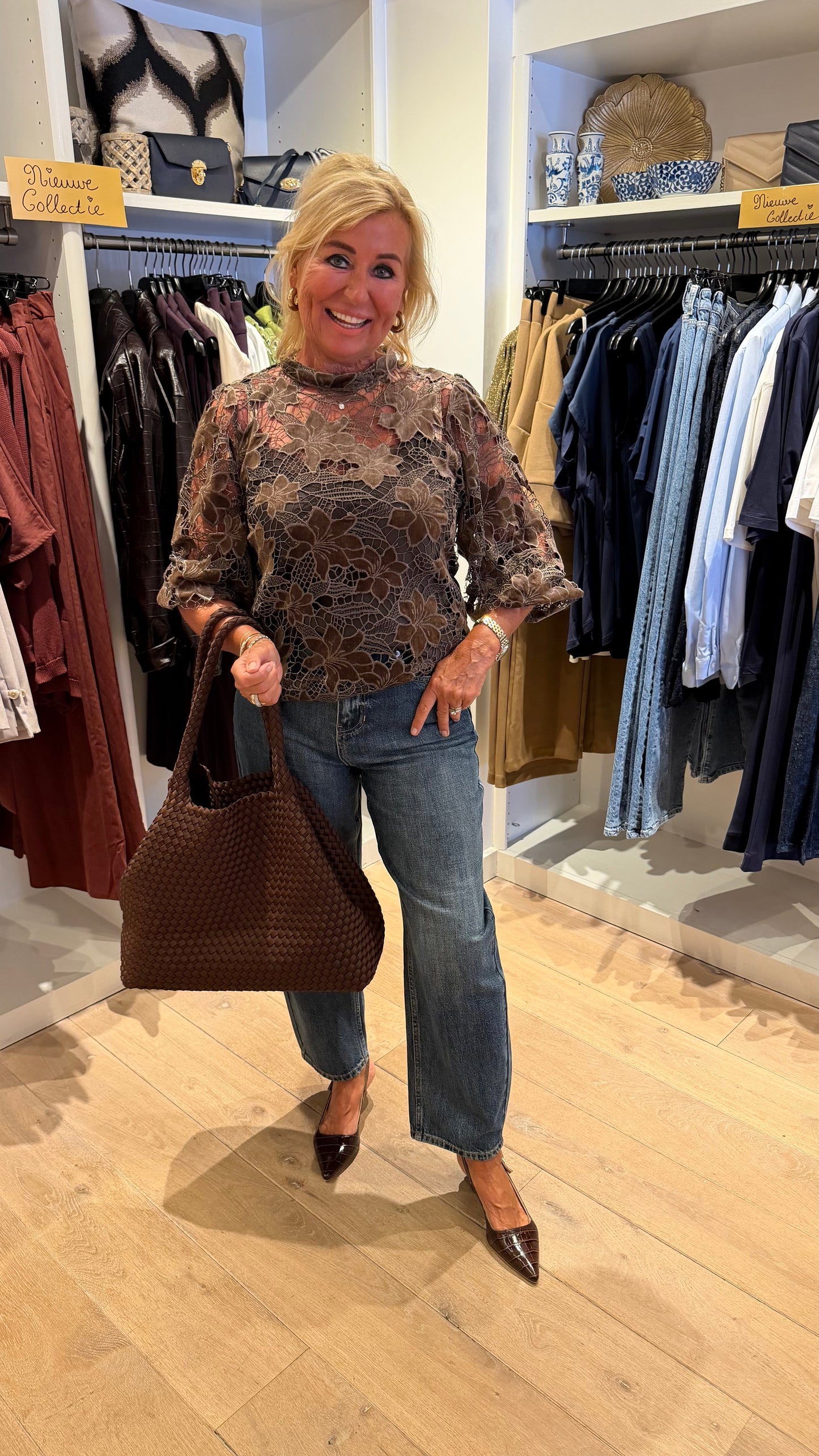 Aaiko blouse shaila velvet