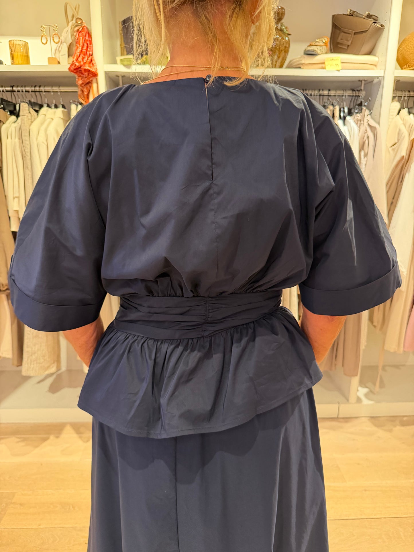 Neo noir top donkerblauw