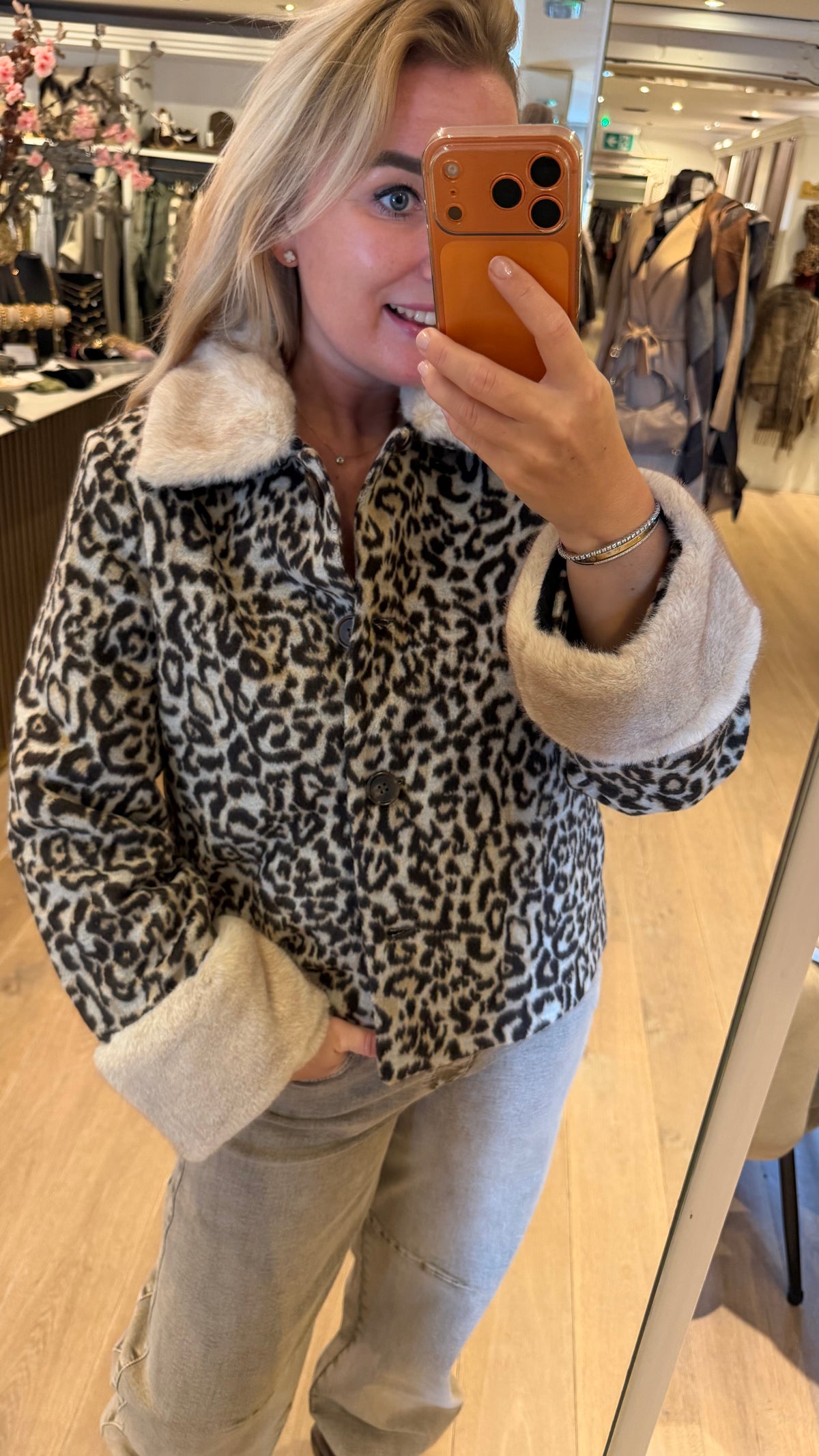 Culture ugia jacket